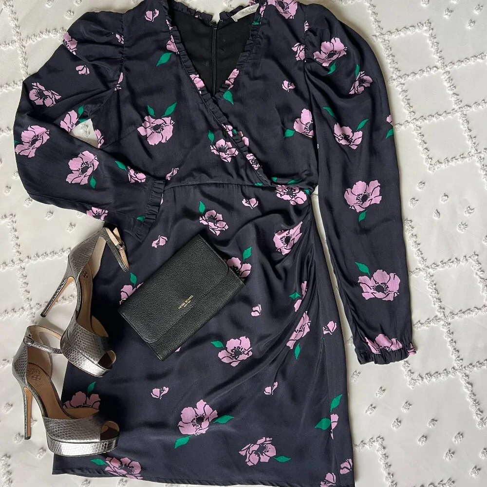 ASTR Black Lilac Floral Marinke Mini Dress SIZE M - Picture 1 of 15